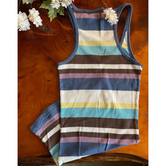 Striped Tank Top - Picture 3 of 3